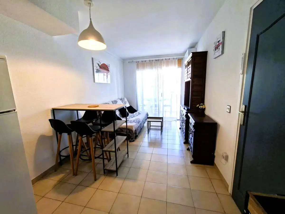 Living room of Apartments for sale in Roses