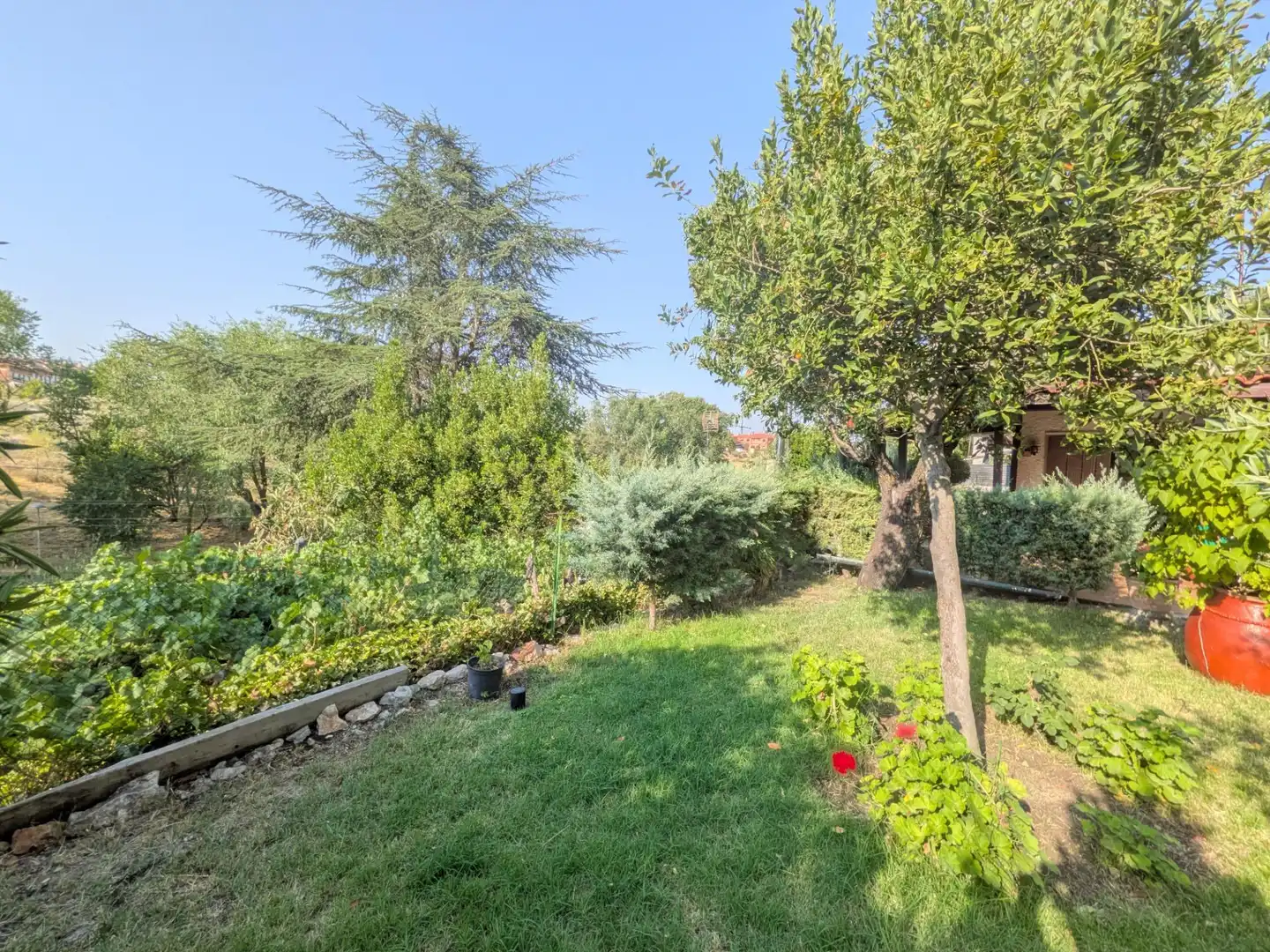 Jardí de Casa adosada en venda en Villalbilla amb Calefacció