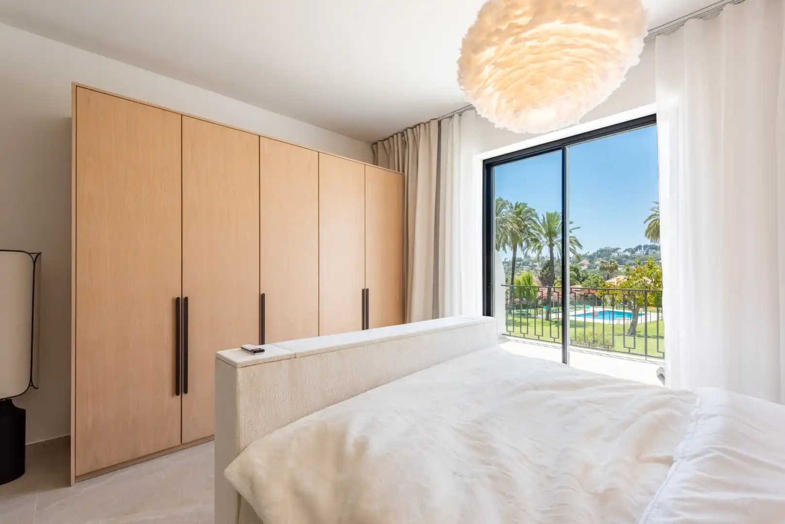 Reihenhaus mit Terrasse zum Verkauf in Nueva Andalucía, imagen 17