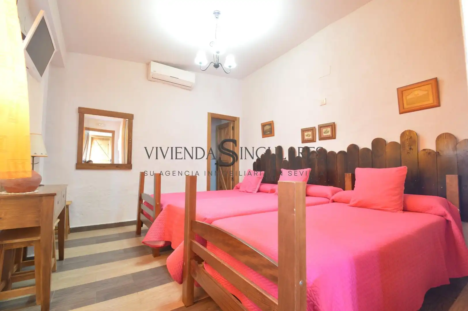 Bedroom of Houses for sale in Arroyomolinos de León  with Air Conditioner, Terrace and Furnished