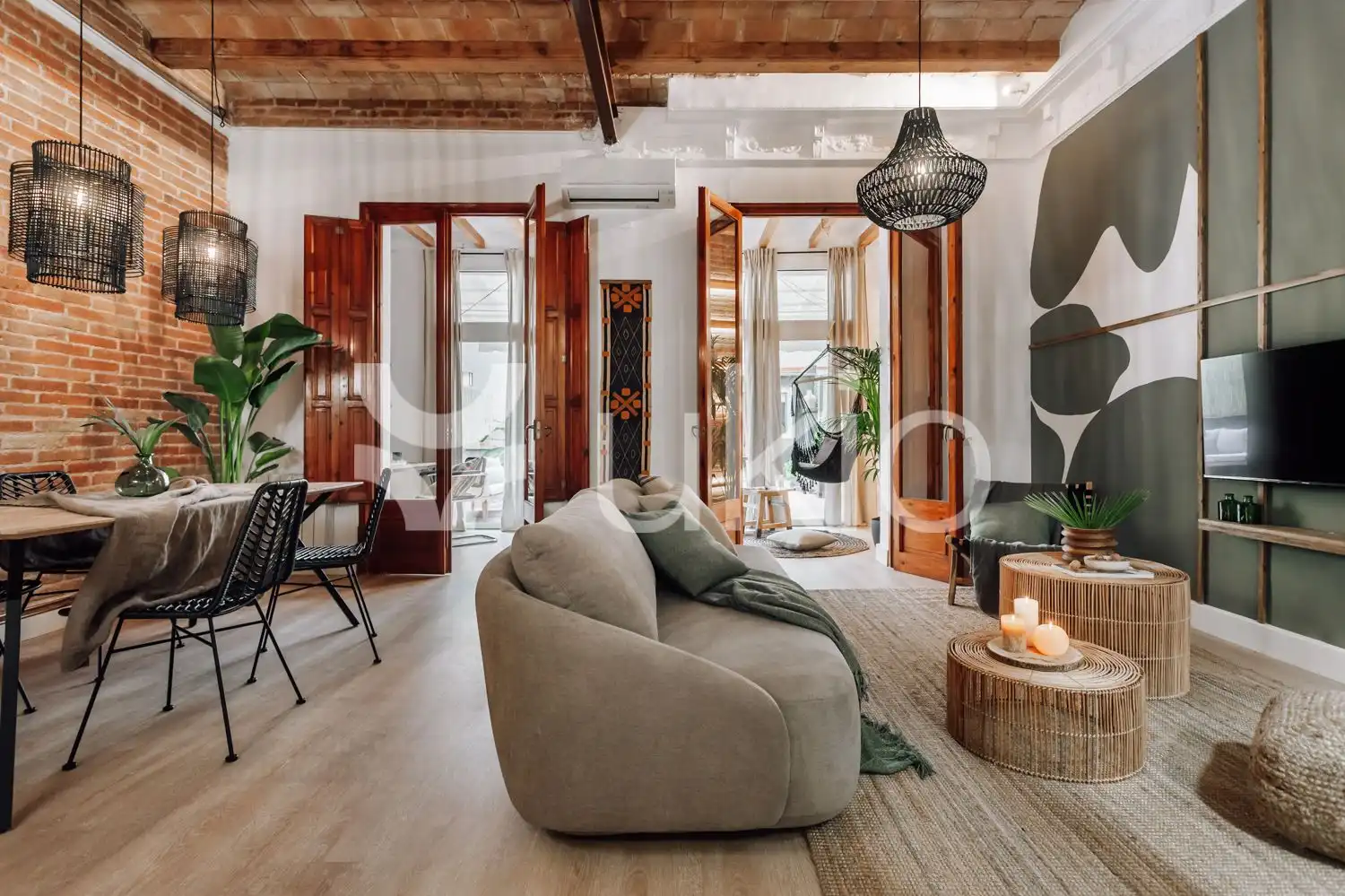 Appartement compact avec ascenseur à louer à Carrer de València, imagen 2