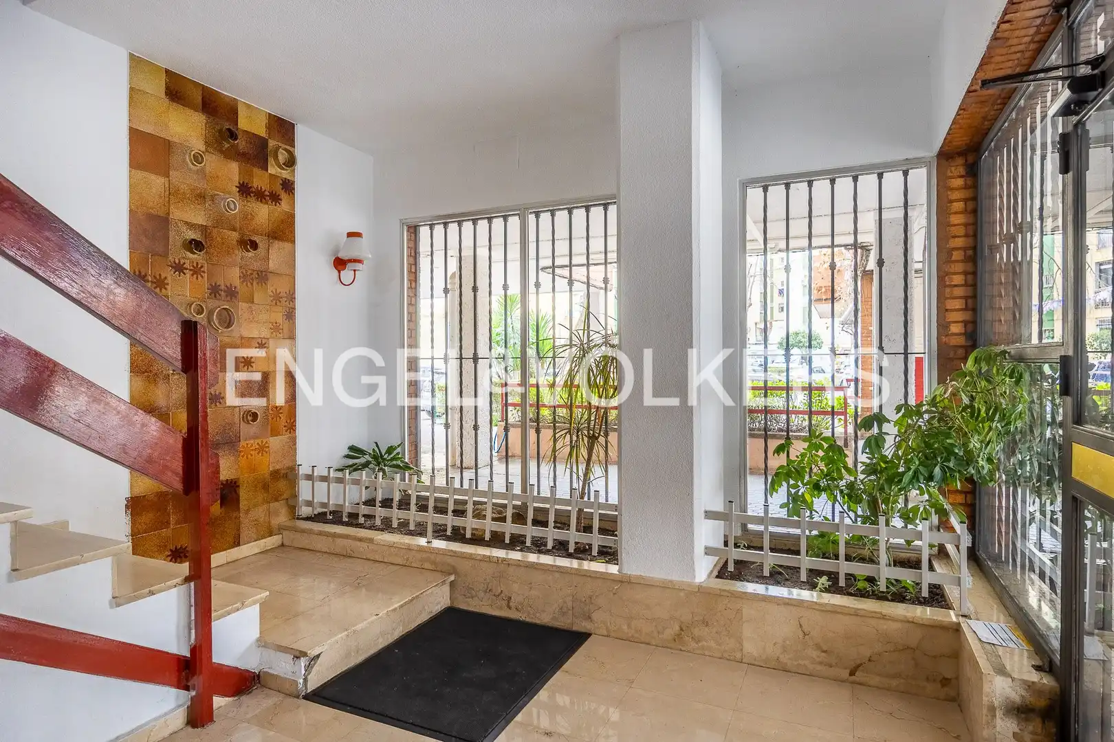 Flat for sale in Sevilla  with Heating, Swimming Pool and Balcony