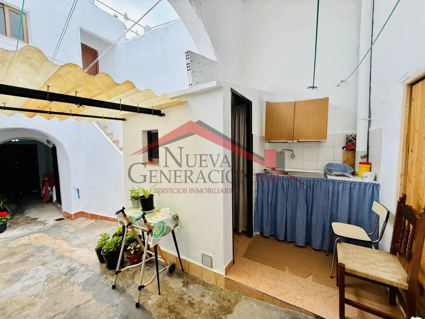 Kitchen of Flat for sale in Vejer de la Frontera