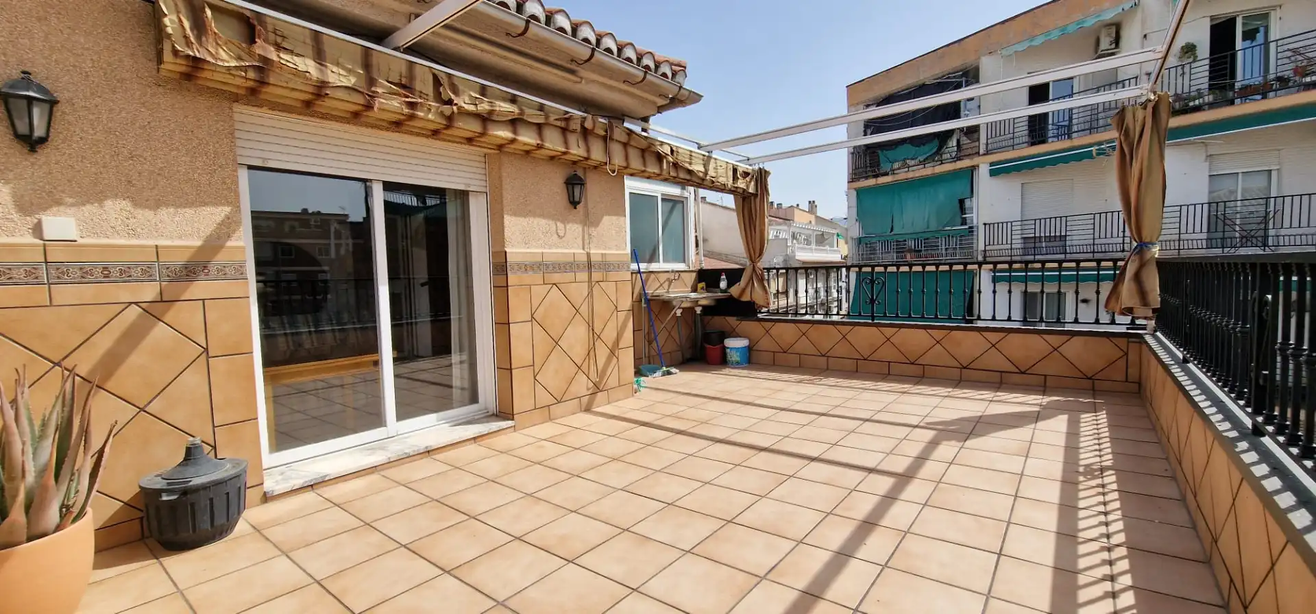Terrace of Duplexes for sale in Maracena  with Air Conditioner, Terrace and Oven