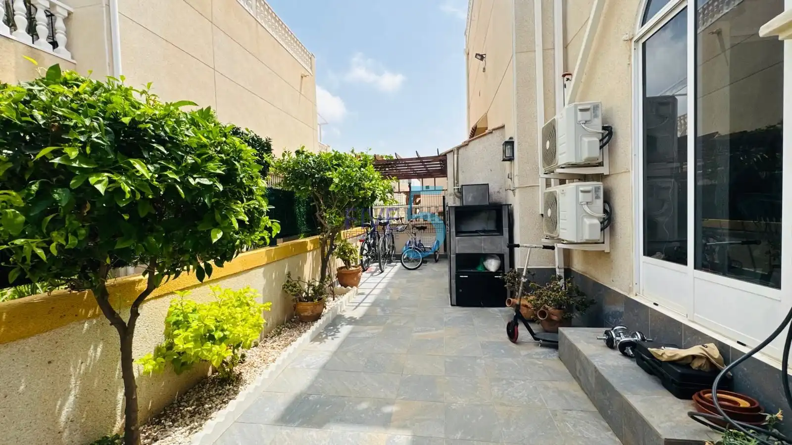 Casa a schiera con terrazza in vendita a Zona Carrefour - Urbanizaciones, imagen 19