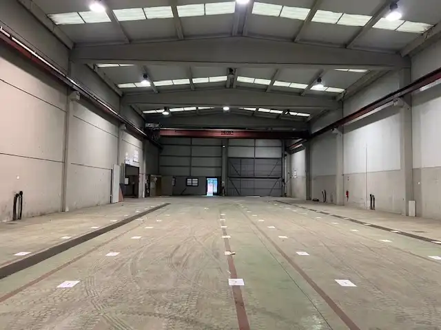 Industrial buildings for rent in Santander
