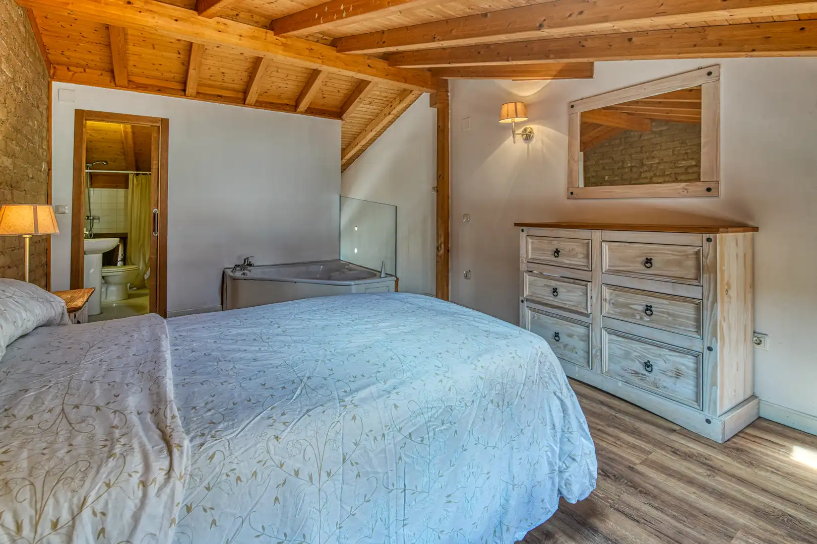 Habitación de Casa adosada en venta en Gotarrendura con Calefacción, Amueblado y Jacuzzi