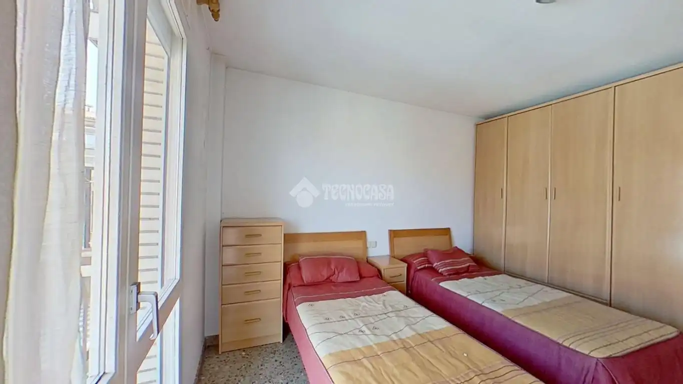 Dormitori de Pis en venda en Manresa amb Aire condicionat i Balcó