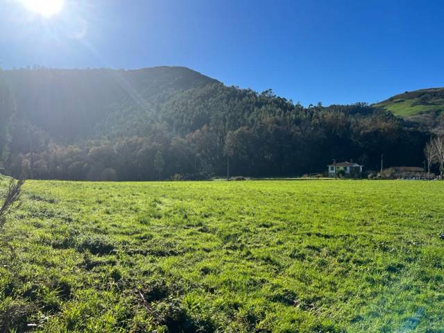 Terreno residencial en Venta en Riaño - BARRIO EL CUERVO en Solórzano