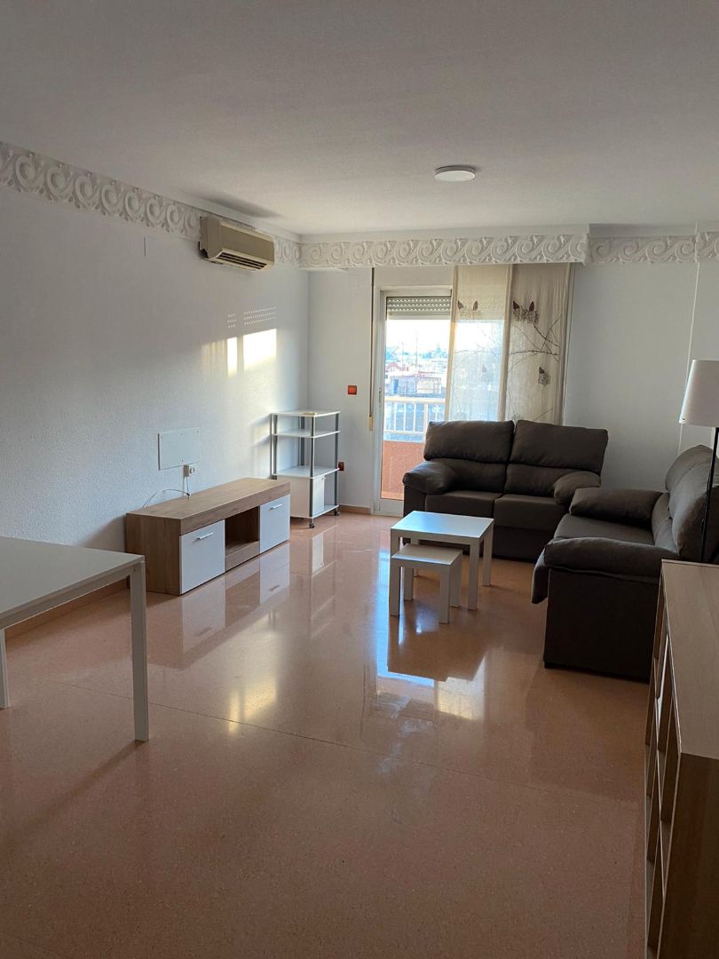 Living room of Flat to share in San Vicente del Raspeig / Sant Vicent del Raspeig  with Air Conditioner, Terrace and Furnished