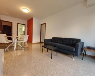 Living room of Flat to rent in  Barcelona Capital  with Air Conditioner, Heating and Terrace