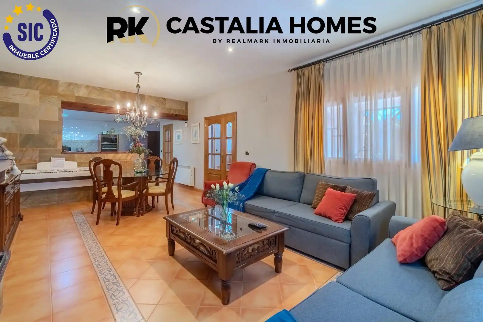 Sala d'estar de Casa o xalet en venda en Borriol amb Calefacció, Jardí privat i Piscina