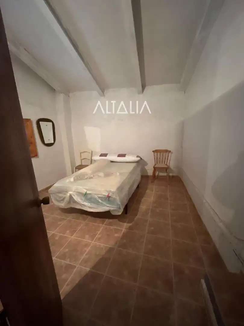 Bedroom of Houses for sale in Torrubia del Castillo