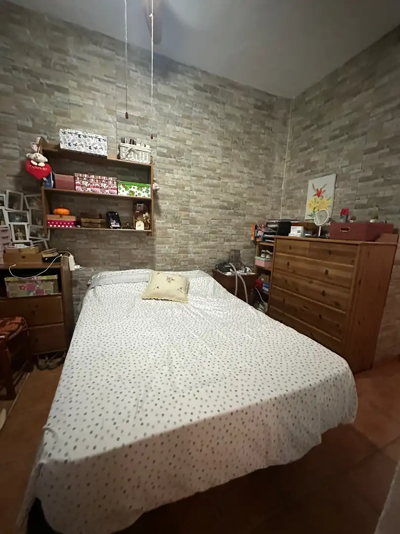 Dormitori de Finca rústica en venda en Benamargosa amb Aire condicionat, Jardí privat i Terrassa