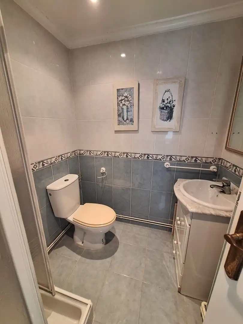 Bathroom of Flat for sale in Elche / Elx  with Terrace and Balcony