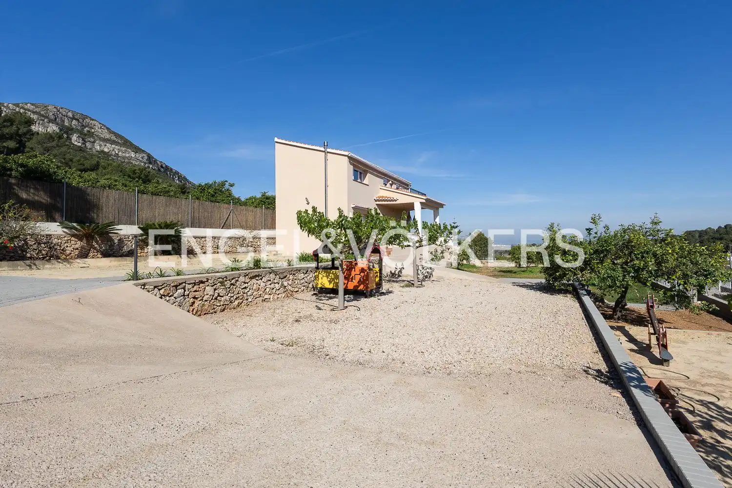 Casa o xalet de lloguer en Corbera amb Aire condicionat, Calefacció i Jardí privat