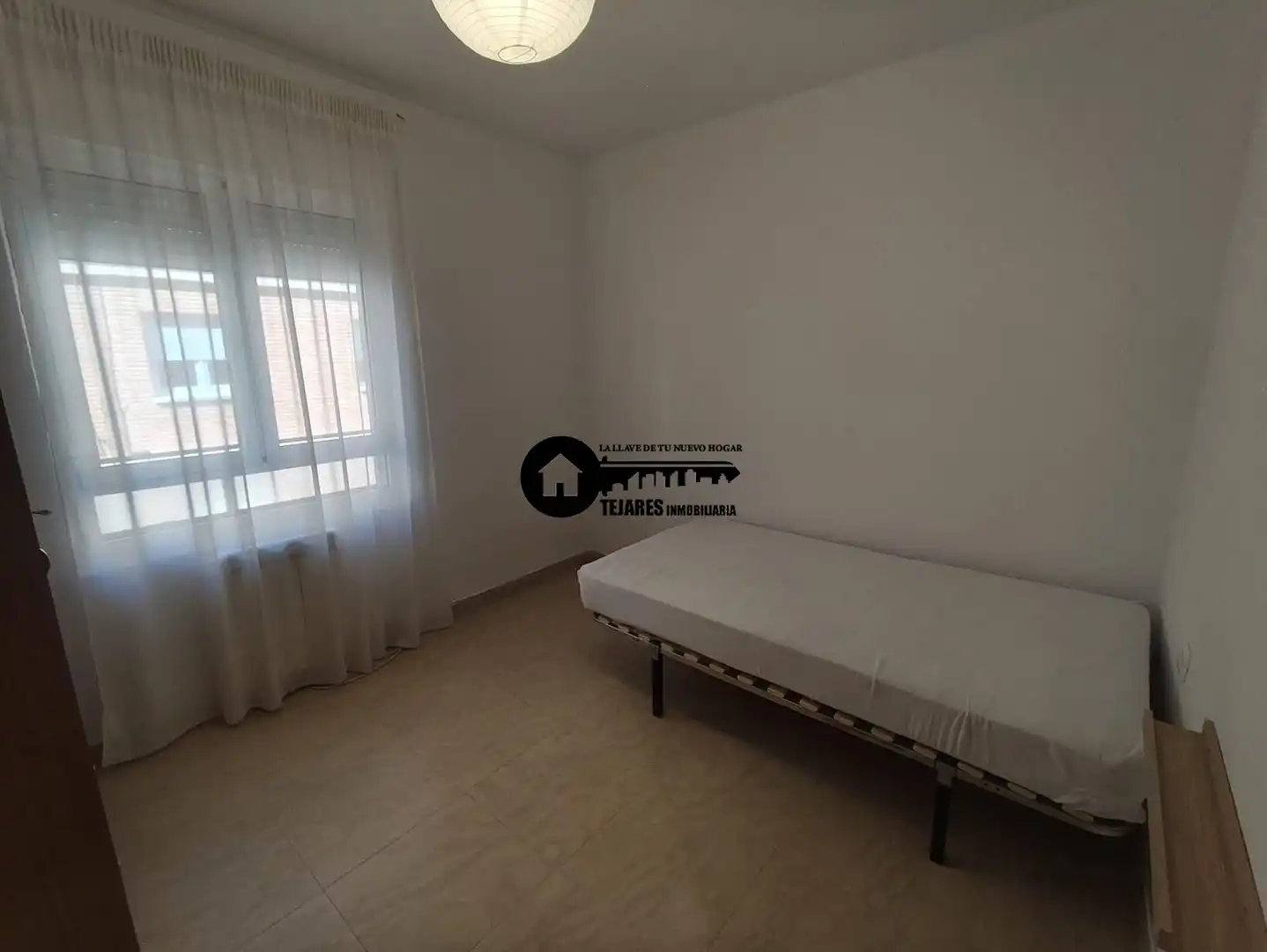 Schlafzimmer von Wohnung zur Miete in Albacete mit Klimaanlage, Heizung und Möbliert
