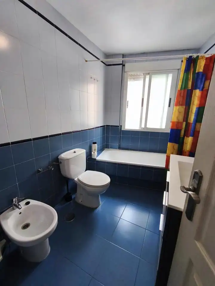 Baño de Estudio en venta en Madrid con Aire acondicionado