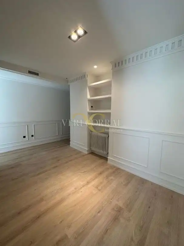Piso con terraza en venta en Calle de Campoamor, imagen 10