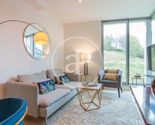 Living room of Flat to rent in  Madrid Capital  with Air Conditioner, Heating and Furnished