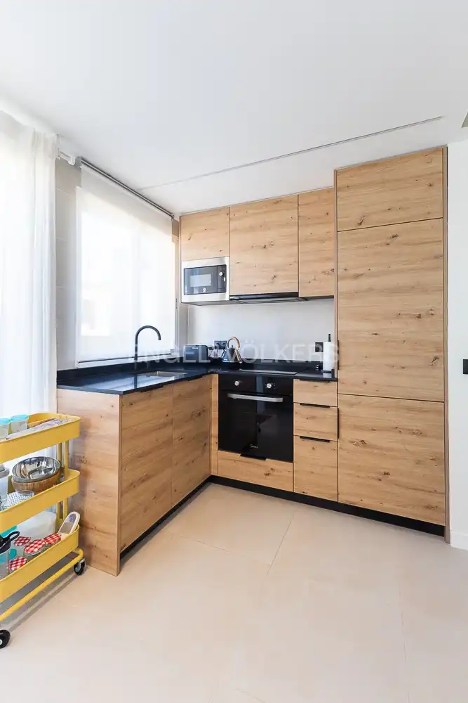 Kitchen of Flat for rent in Gandia  with Air Conditioner, Heating and Terrace