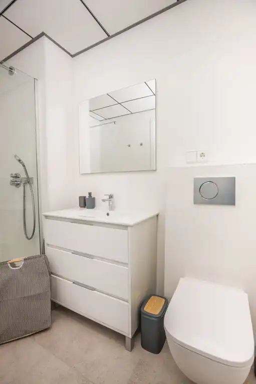 Badezimmer von Wohnungen zur Miete in Jávea / Xàbia mit Klimaanlage, Privatgarten und Schwimmbad