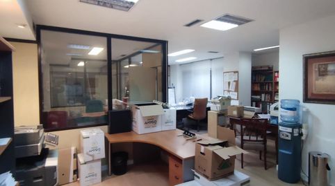 Foto 2 de Oficina de alquiler en Los Remedios, Sevilla Capital