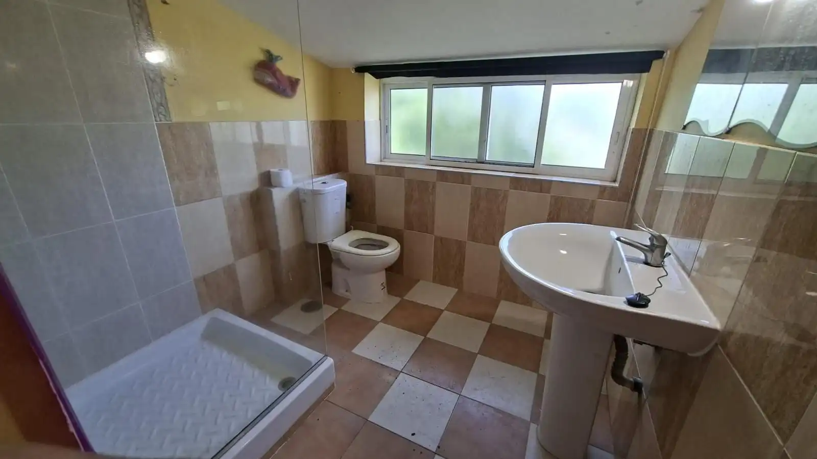 Baño de Finca rústica en venta en Carmona con Jardín privado y Piscina