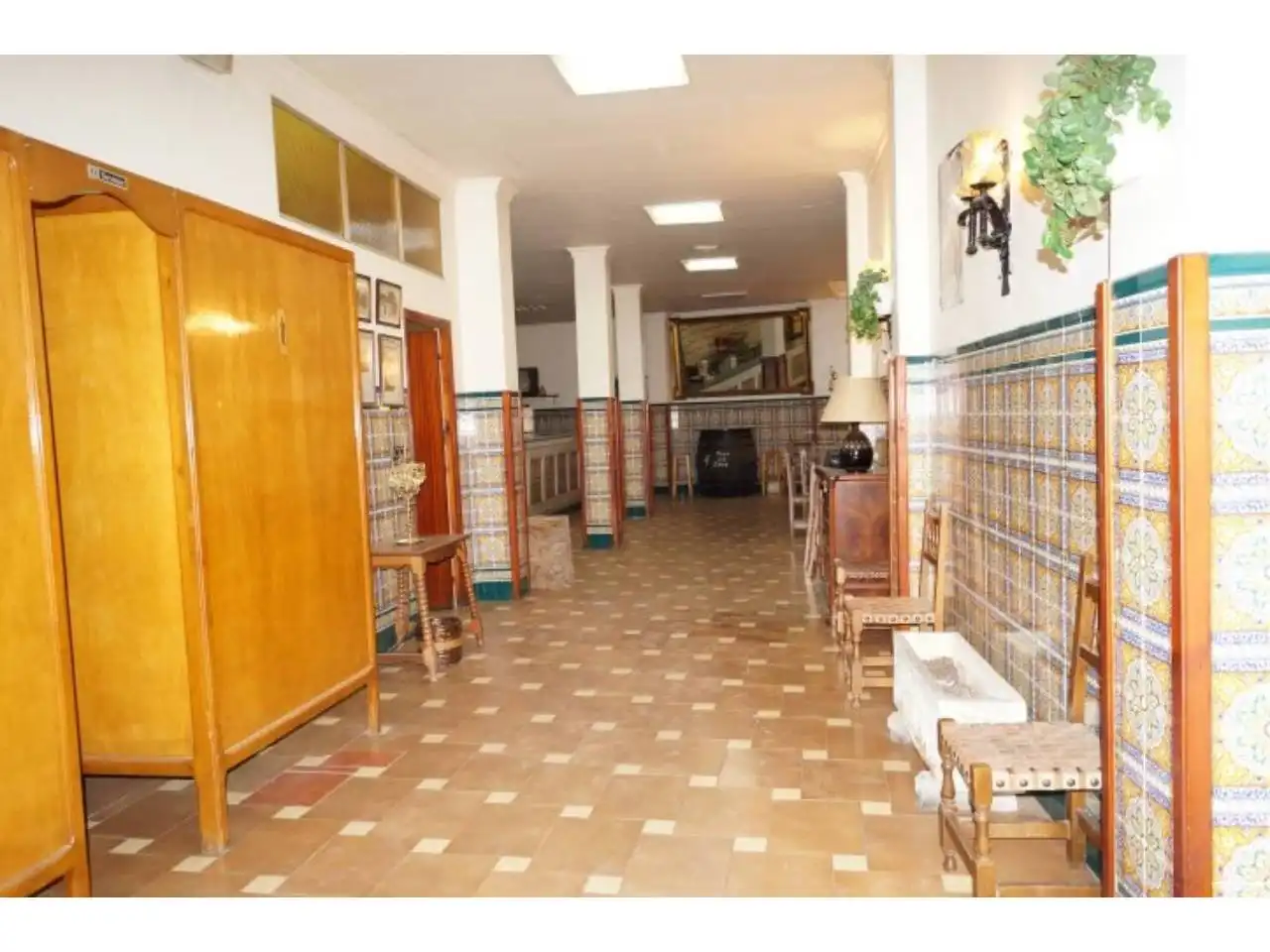 Locale commerciale in vendita a Baena, imagen 2