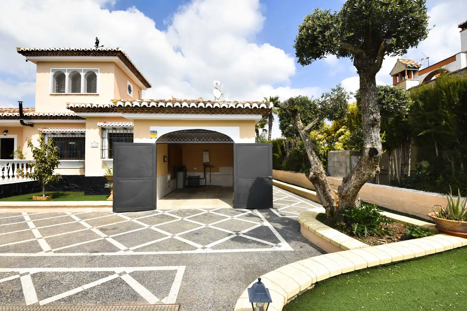 Jardín de Casa o chalet en venta en Atarfe con Aire acondicionado, Jardín privado y Piscina