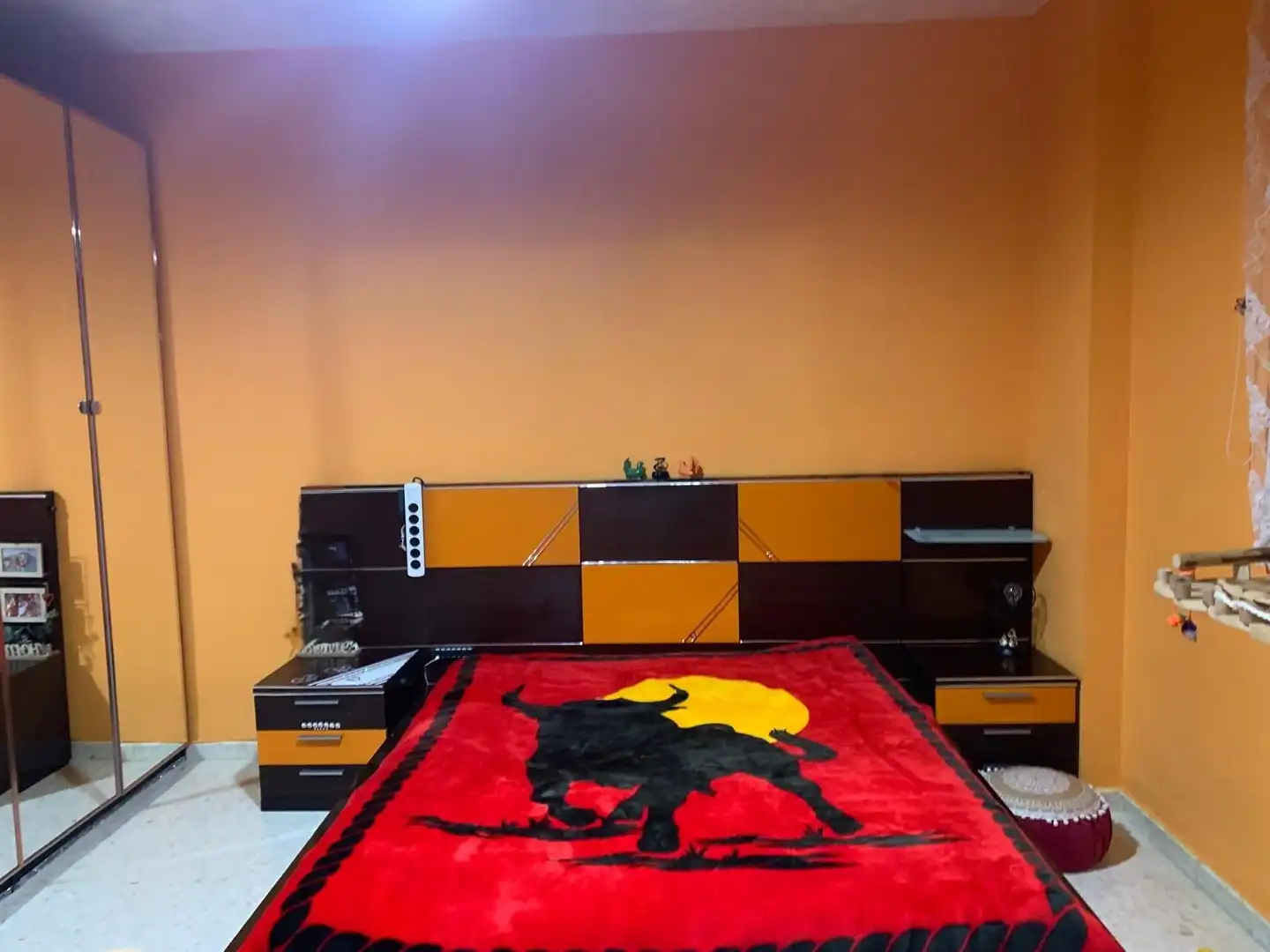 Sala d'estar de Pis en venda en Sevilla amb Aire condicionat, Terrassa i Moblat