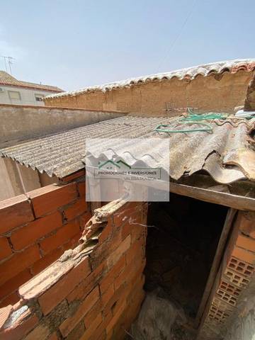 Casa-chalet en Venta en Calle Mártires, 27 en Iniesta
