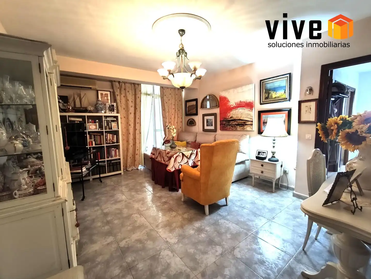 Sala de estar de Piso en venta en Sevilla con Aire acondicionado, Terraza y Trastero