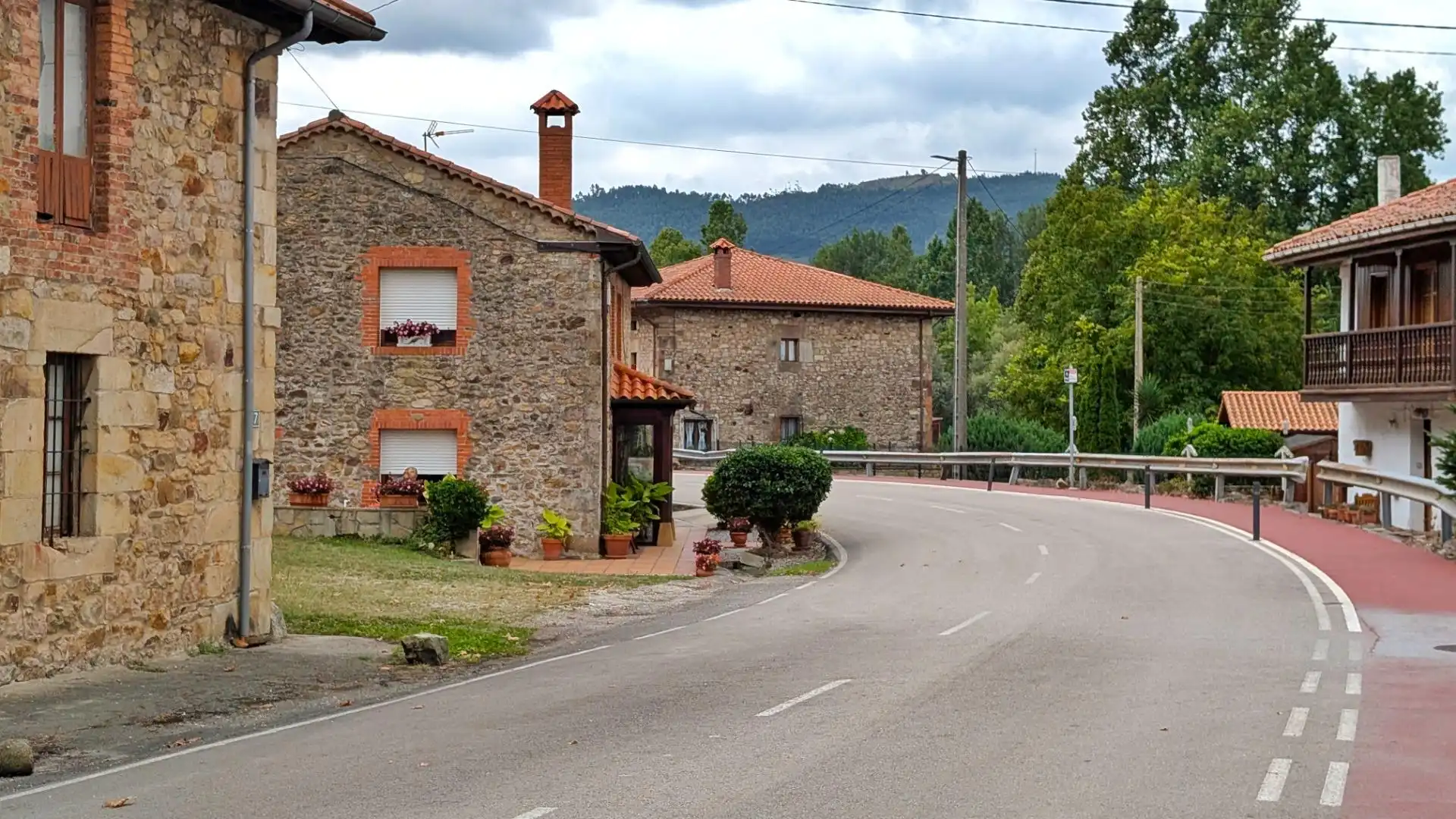 Exterior view of Houses for sale in Piélagos  with Heating, Terrace and Balcony