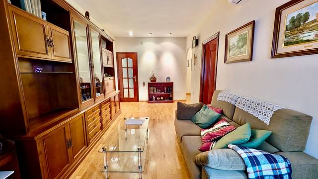 Piso en Venta en Barri de les Corts