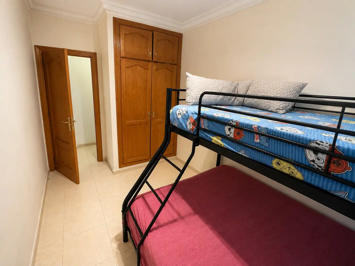 Habitación de Piso en venta en Granadilla de Abona con Terraza, Trastero y Amueblado