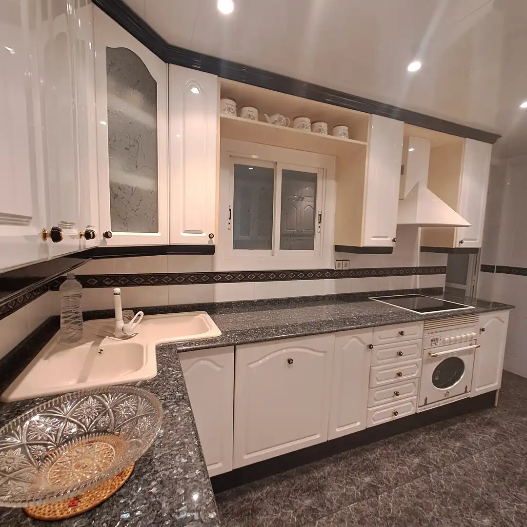 Kitchen of Flat for sale in Can Gili