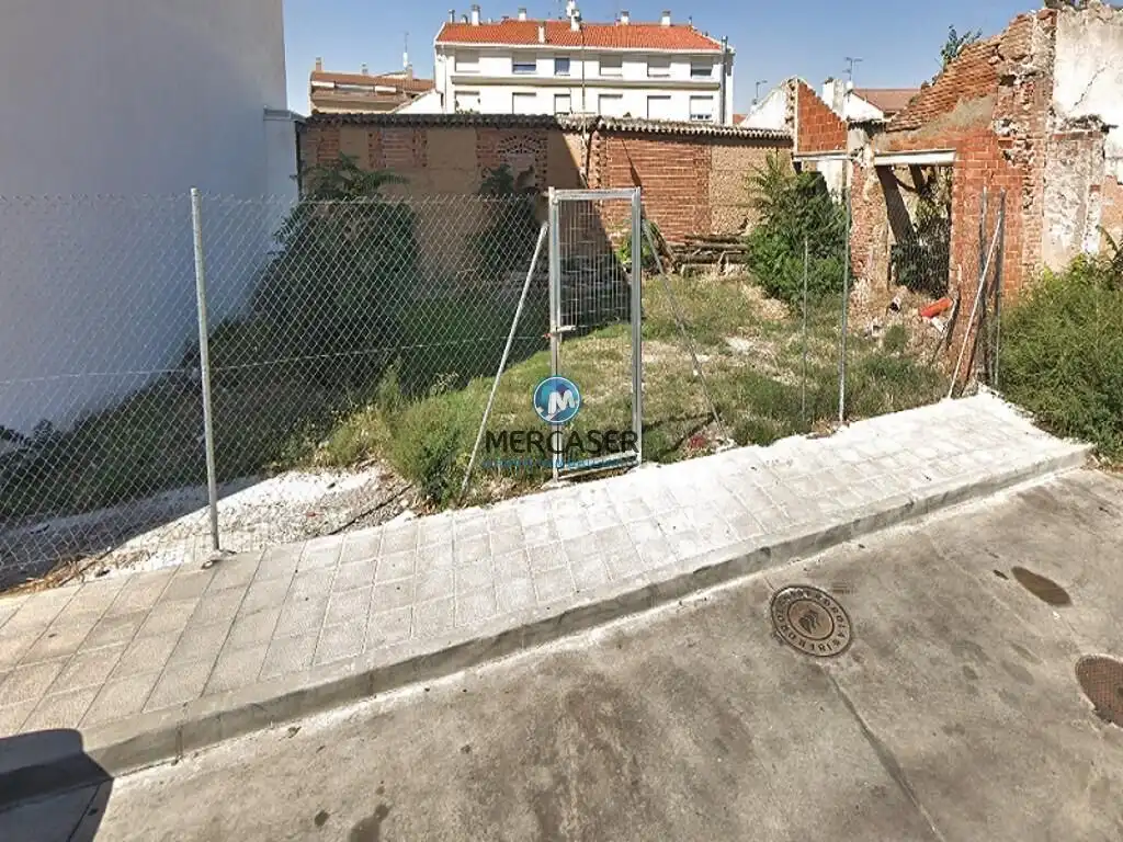 Terreny residencial en venda a Cabanillas del Campo