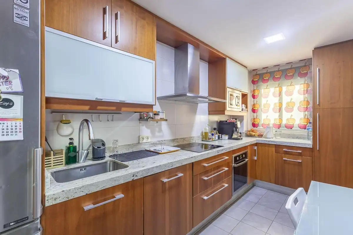 Detached homes for sale in Poniente
