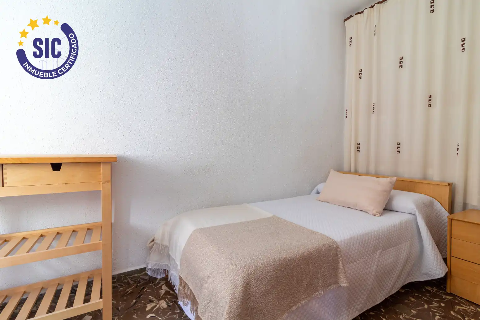 Schlafzimmer von Wohnung zum Verkauf in Sagunto / Sagunt mit Balkon