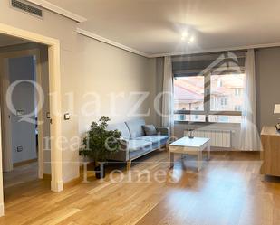 Living room of Flat for sale in Segovia Capital  with Heating, Storage room and Oven