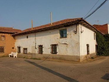 Semi-detached house for sale in C/ Cebrones