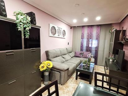 Living room of Flat for sale in  Córdoba Capital  with Air Conditioner, Heating and Terrace