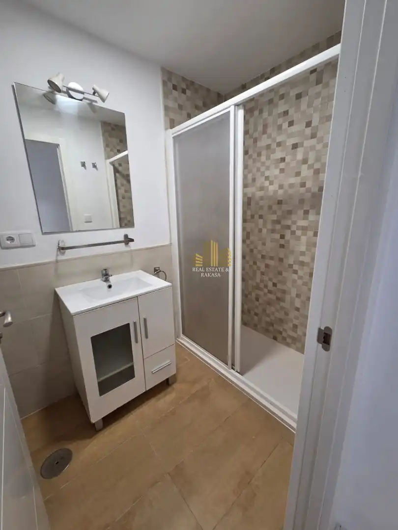 Baño de Piso en venta en Alcalá de Guadaira con Terraza