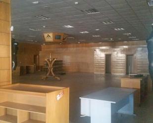 Nau industrial en venda en Onzonilla amb Calefacció