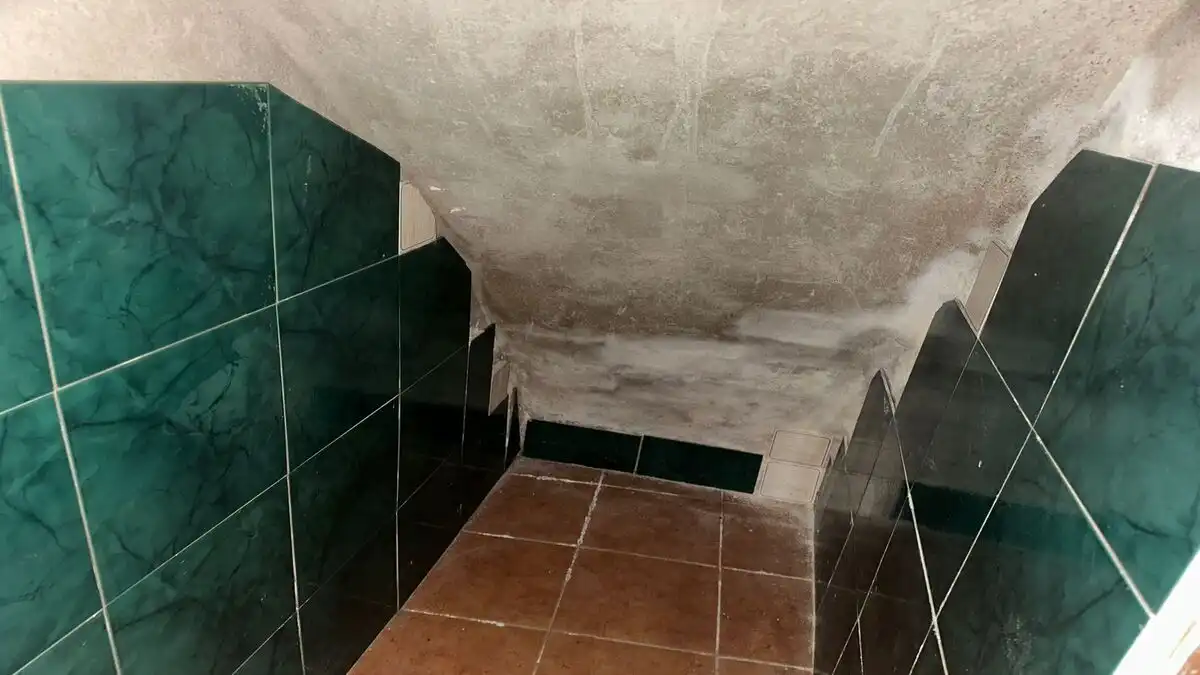 Bathroom of Flat for sale in Gironella