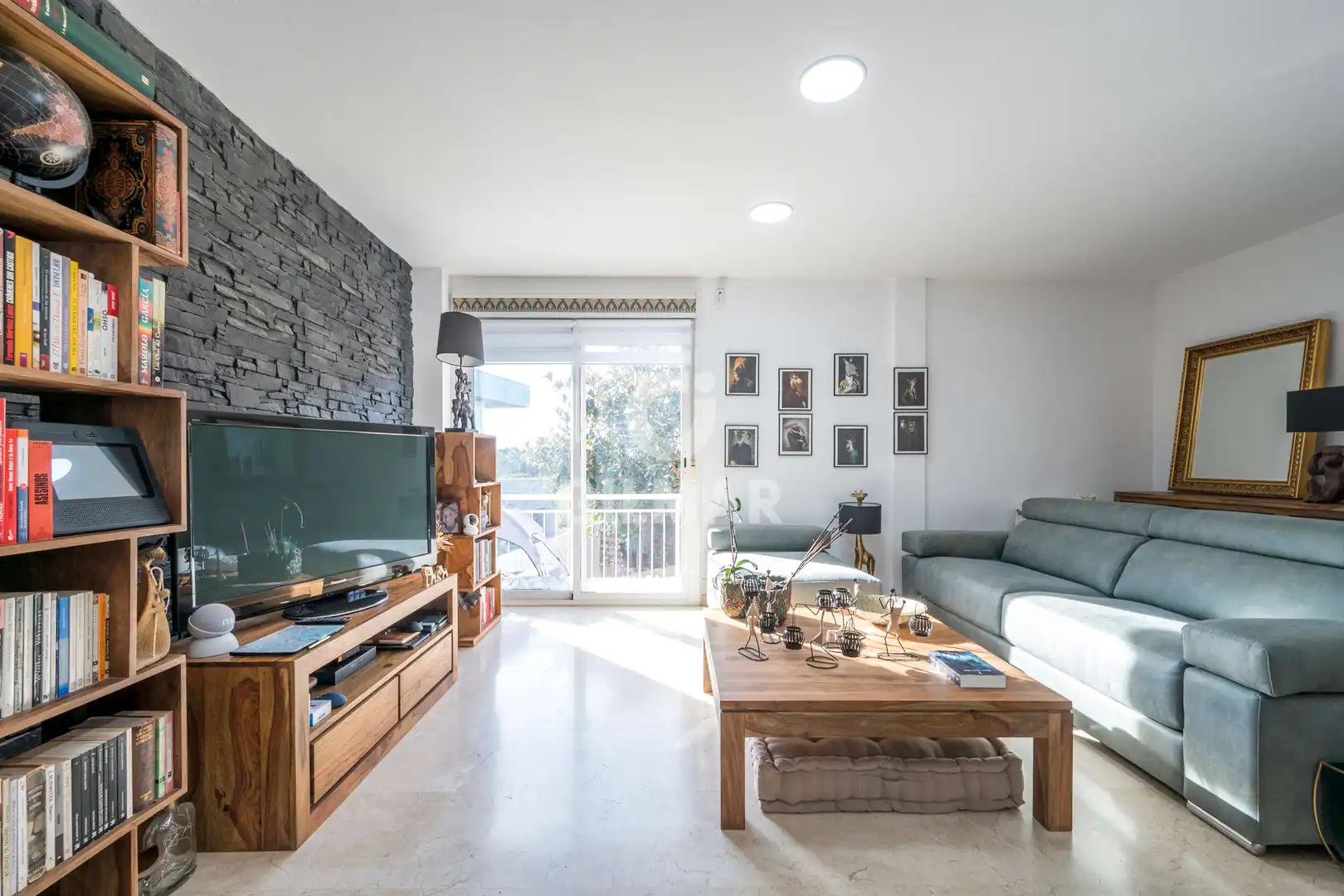 Living room of Detached homes for sale in Boadilla del Monte  with Heating, Private garden and Swimming Pool