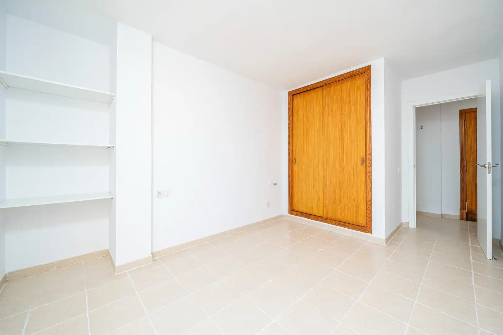 Flat for sale in Inca