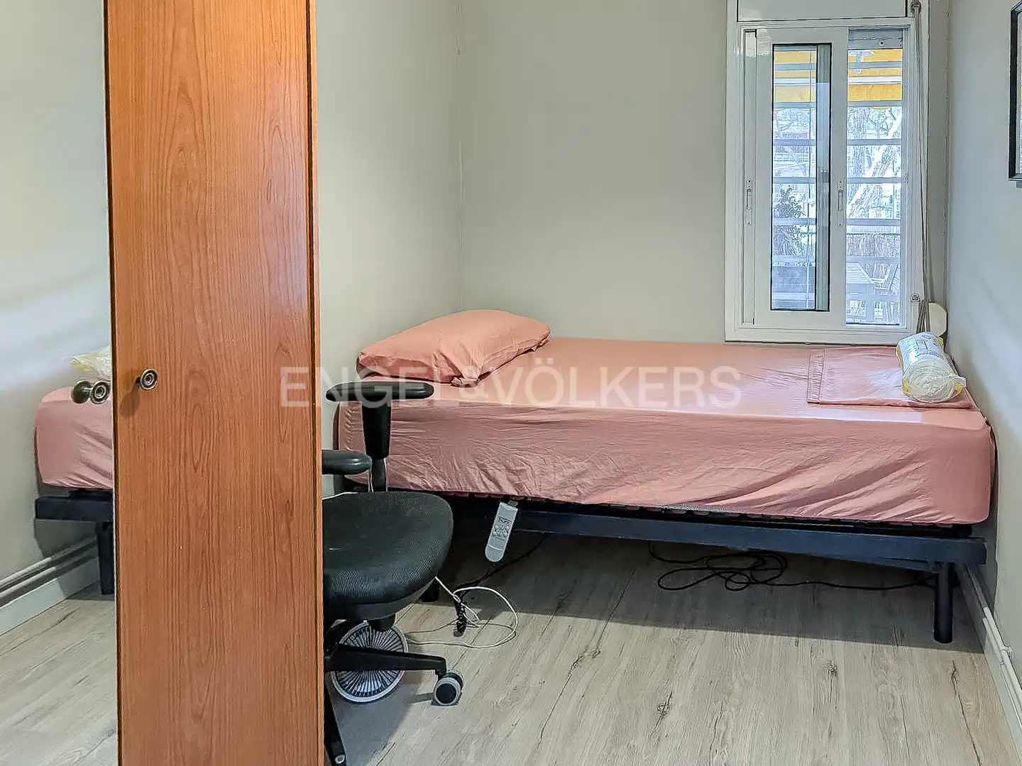 Bedroom of Flat for rent in Gavà  with Air Conditioner, Heating and Private garden