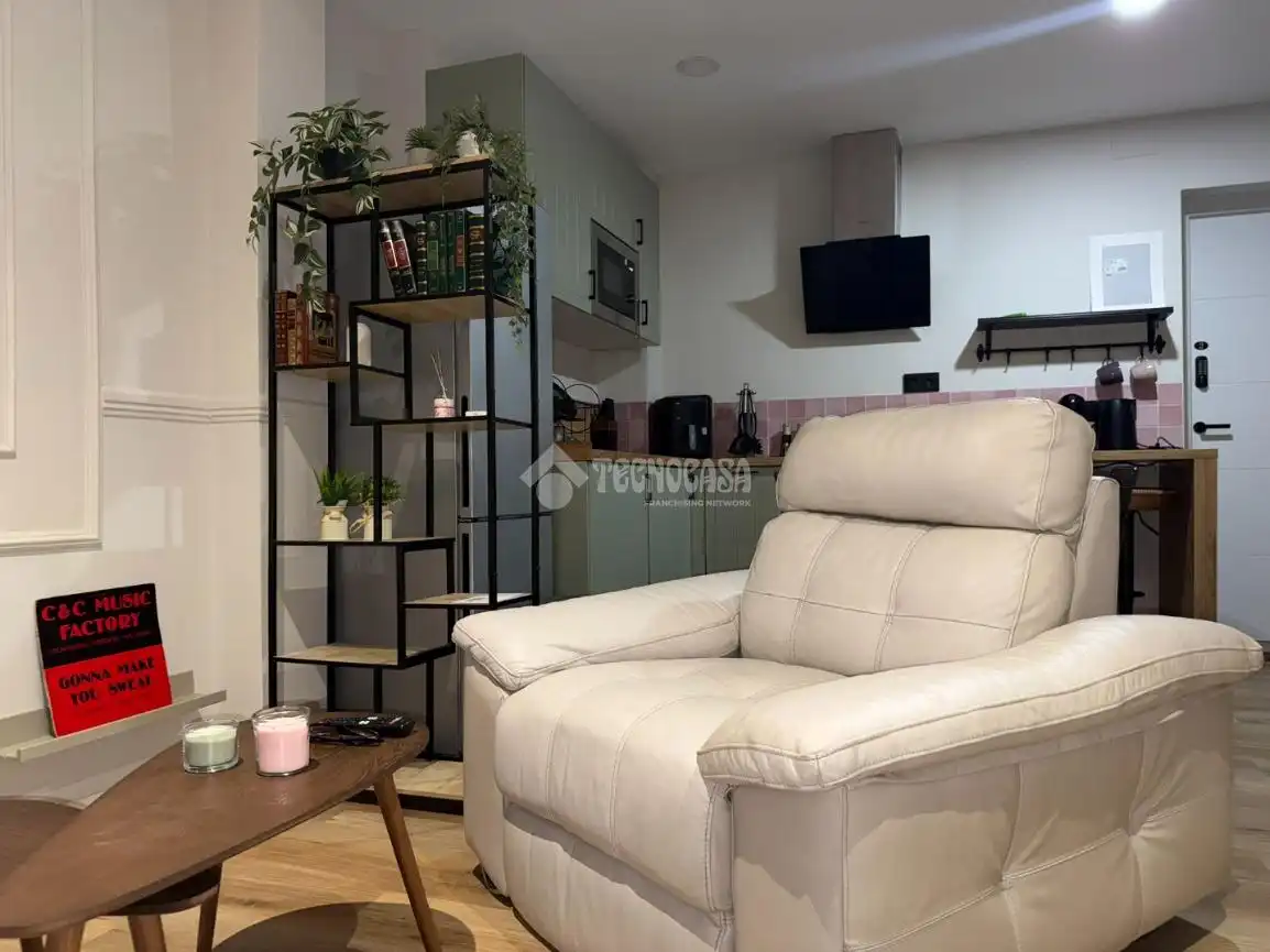 Living room of Flat for sale in Sevilla